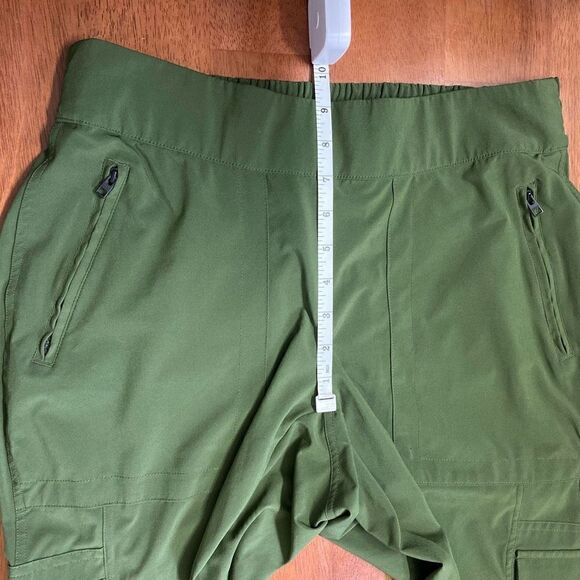 Athleta Chelsea cargo pants green - Picture 9 of 15